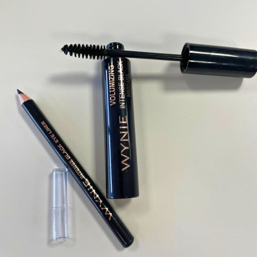 Kit Eyeliner + Máscara Volumzing